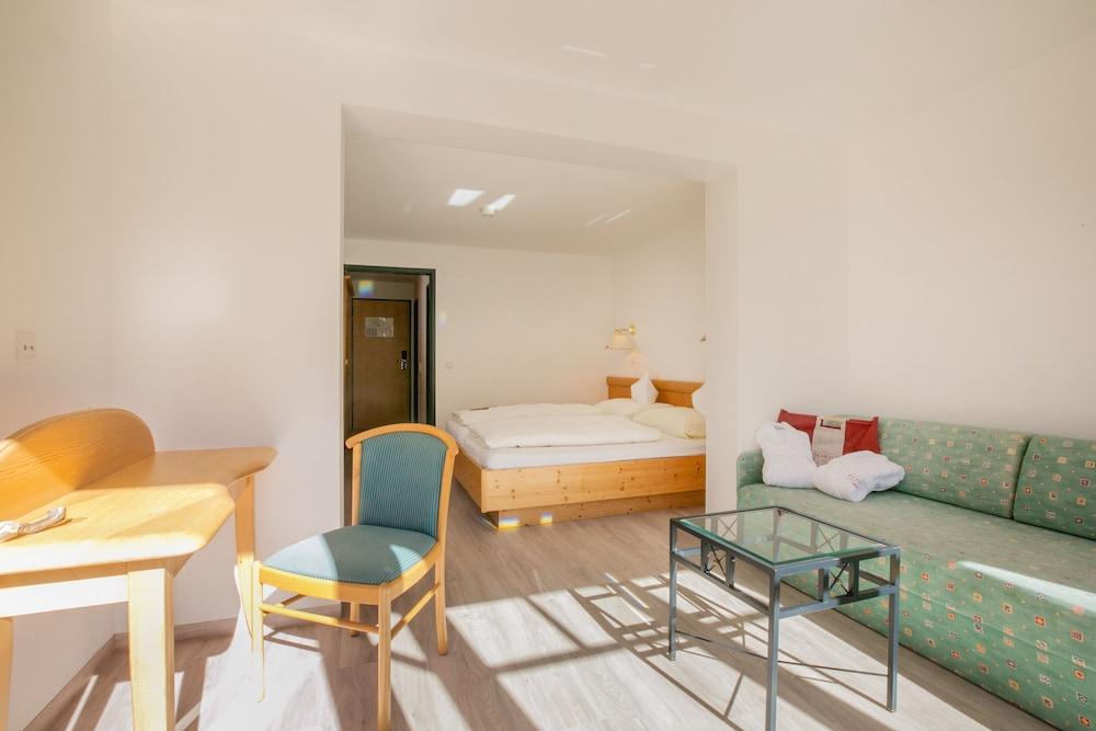 Schuetz Hotel Obertauern Ngoại thất bức ảnh