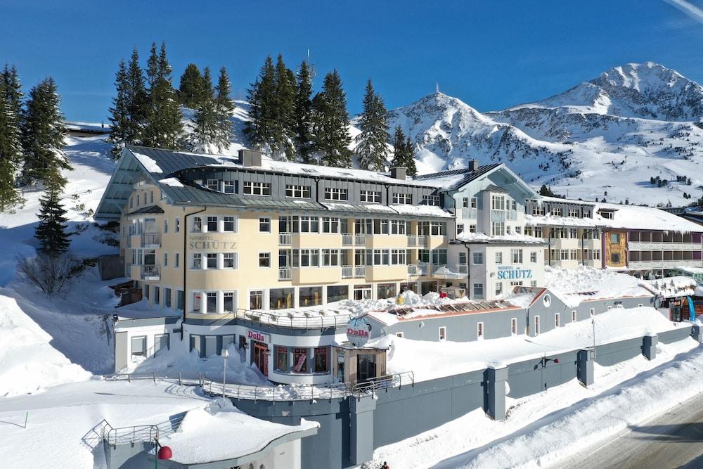 Schuetz Hotel Obertauern Ngoại thất bức ảnh