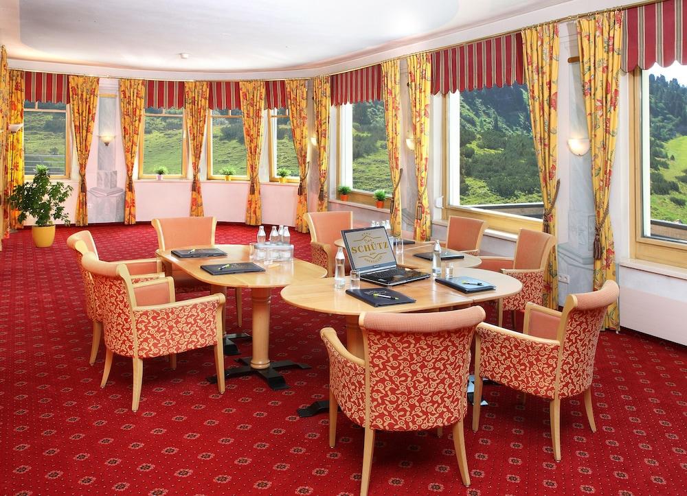 Schuetz Hotel Obertauern Ngoại thất bức ảnh